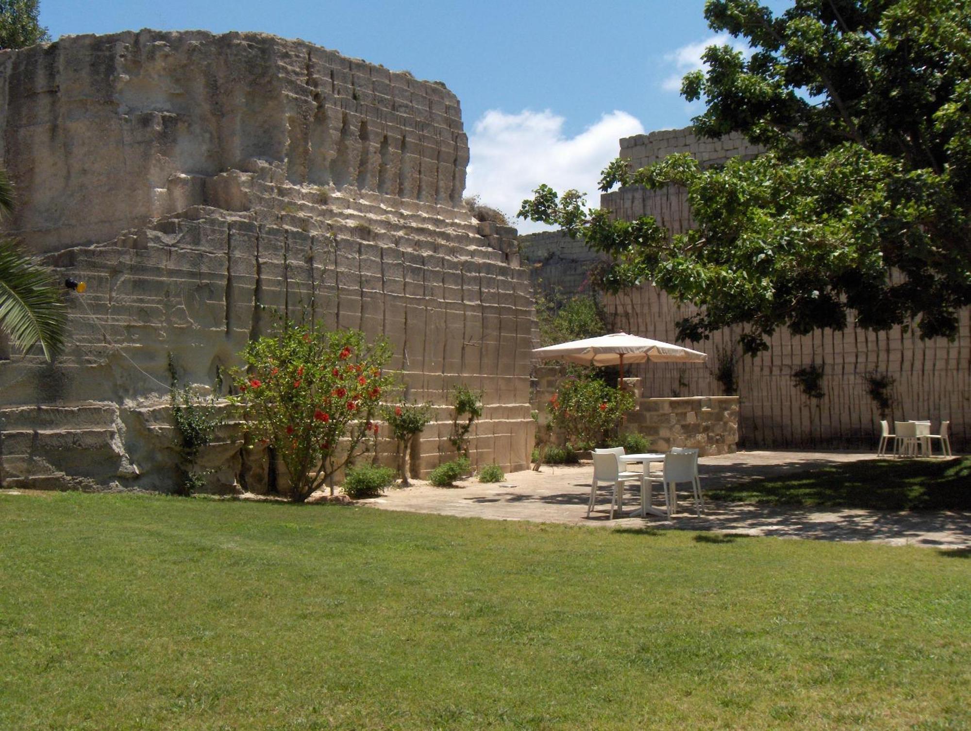 Hotel Delle Cave 3*